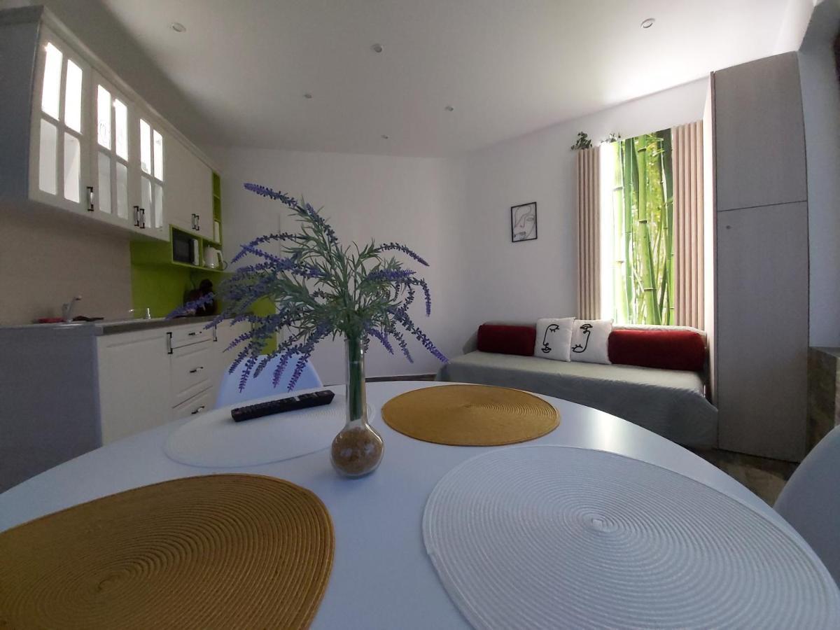 Accent House Appartement Deva Buitenkant foto