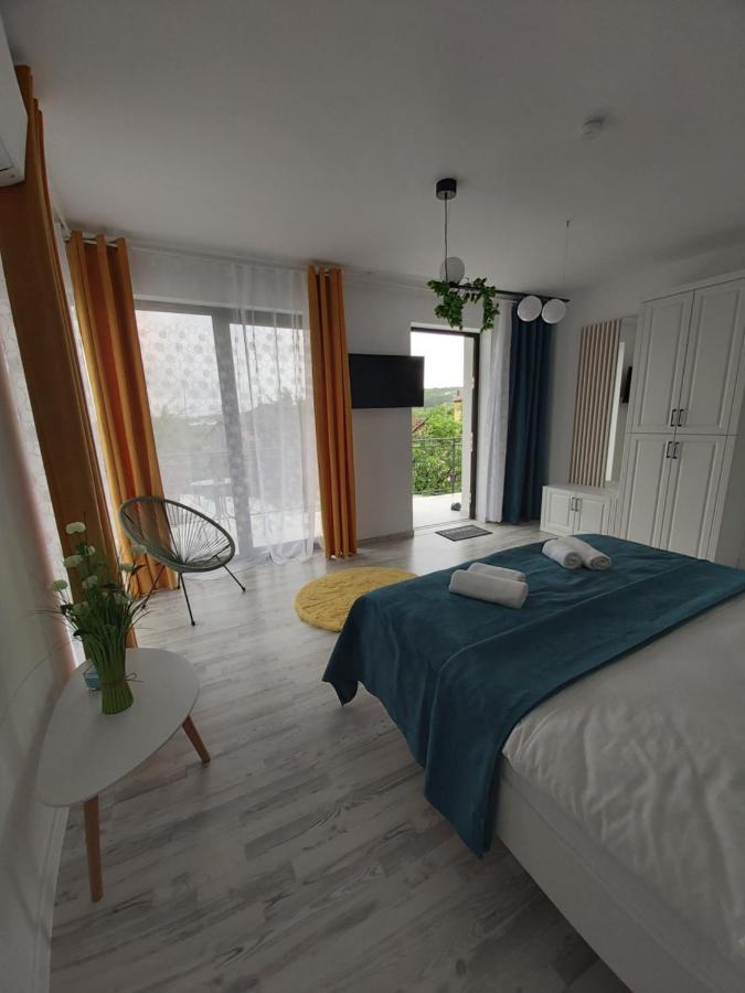 Accent House Appartement Deva Buitenkant foto